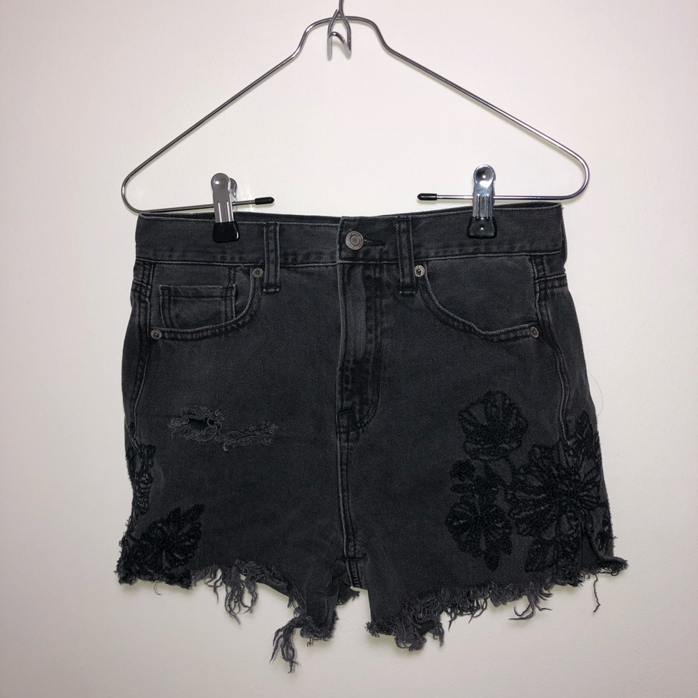 COSTUM American Eagle High Waisted Jean Shorts